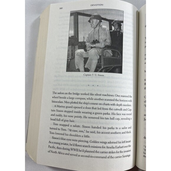 Devotion: An Epic Story of Heroism, Friendship, and Sacrifice by Adam Makos - Picture 10 of 10